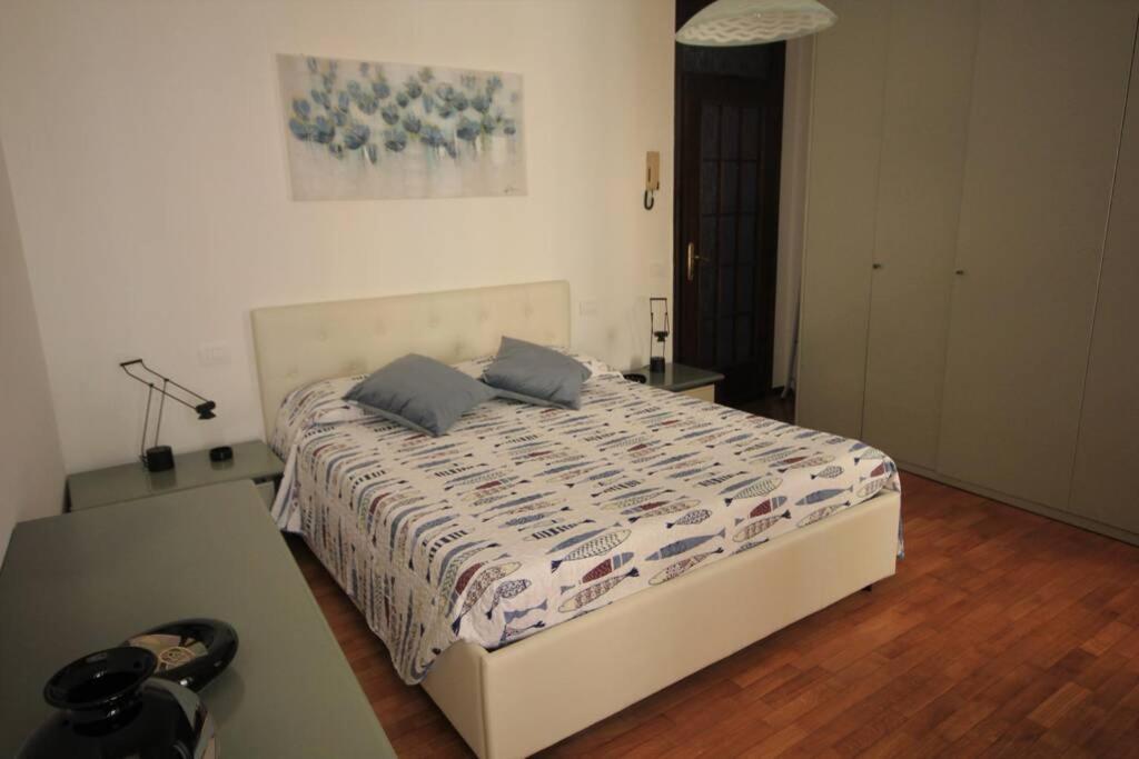 Daisy House: Nice Attic In The Historical Center ซาโล ภายนอก รูปภาพ