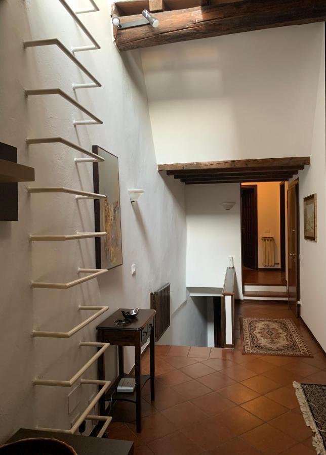 Daisy House: Nice Attic In The Historical Center ซาโล ภายนอก รูปภาพ